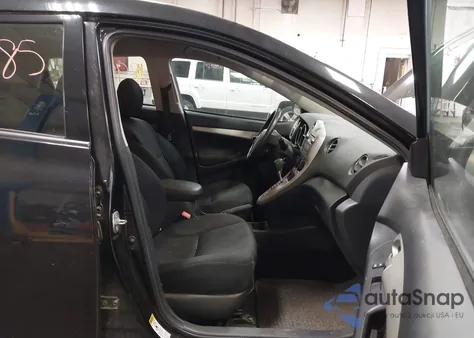 2010 Toyota Matrix z USA, uszkodzony, nr VIN 2T1KU4EEXAC274581